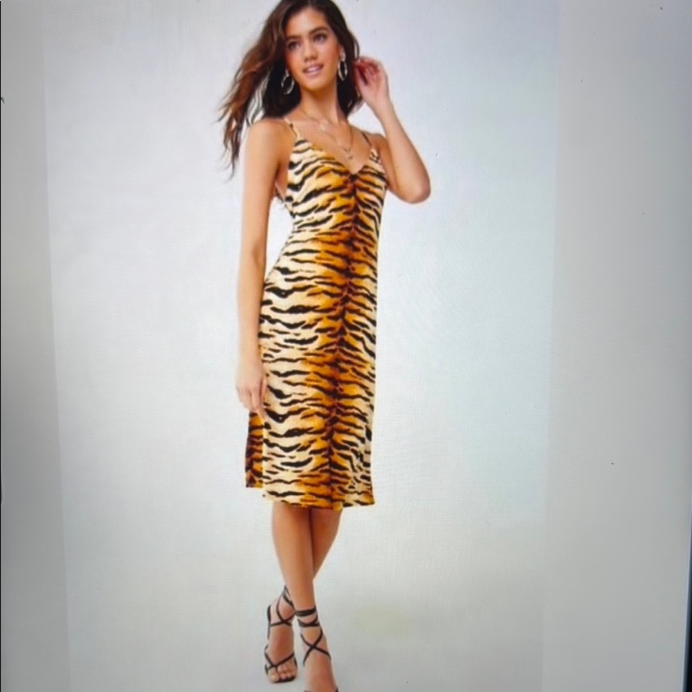 NWT Tiger Print bodycon Strappy Dress Sz L